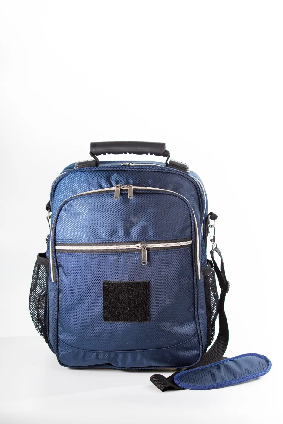 กระเป๋าเอกสาร-NAVY - ผ้ารังผึ้ง 315 สีน้ำเงินกันน้ำ ซับในด้วยผ้า 420 สีดำ PU
มีตาข่ายข้าง ผ้าซิป NO.5สีดำฟันเงินแฟชั่น
หูหิ้…